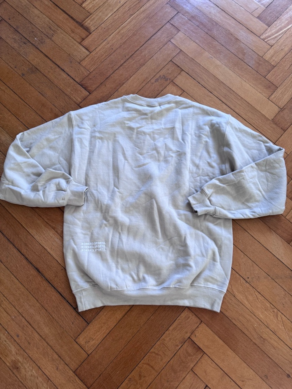 Just Women’s Sports Beige Crewneck Sweater M - Picture 4 of 7